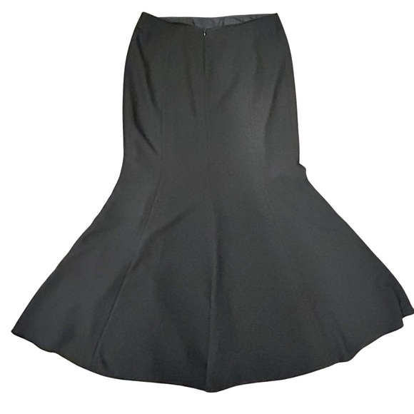 Frascara Black Flared Mermaid Skirt | Size 16 | Made in Canada - Picture 3 of 6